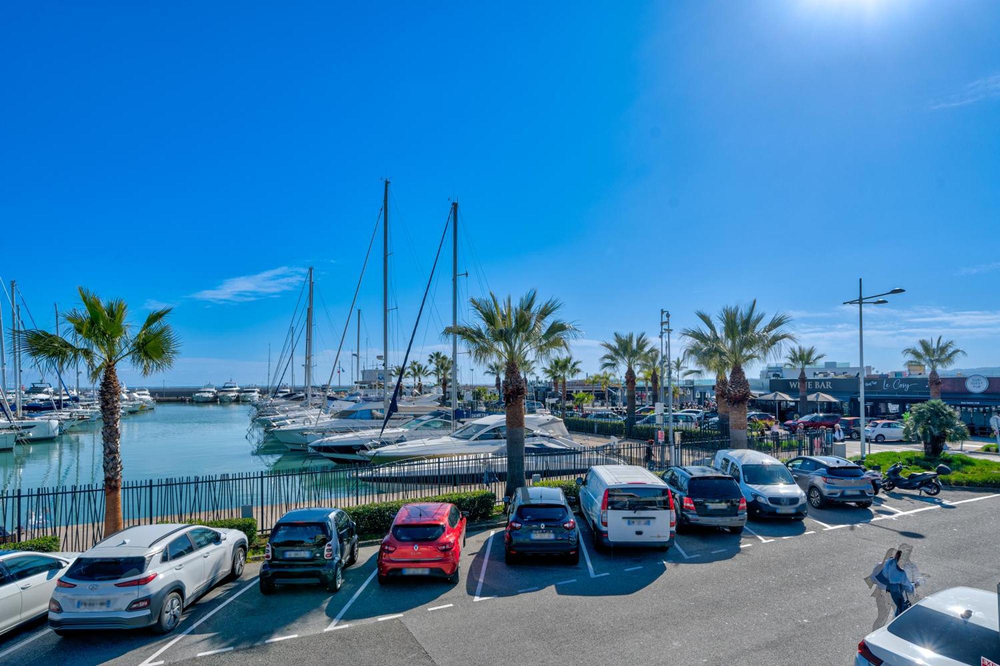 Magnifique 2 Pieces Vue Mer - Parking Proche Plage 圣罗兰度瓦 外观 照片